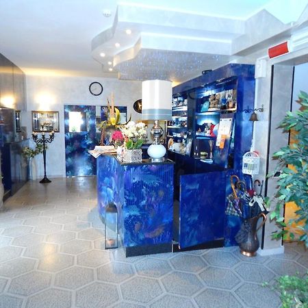 托雷蒂卡酒店 洛阿诺 外观 照片